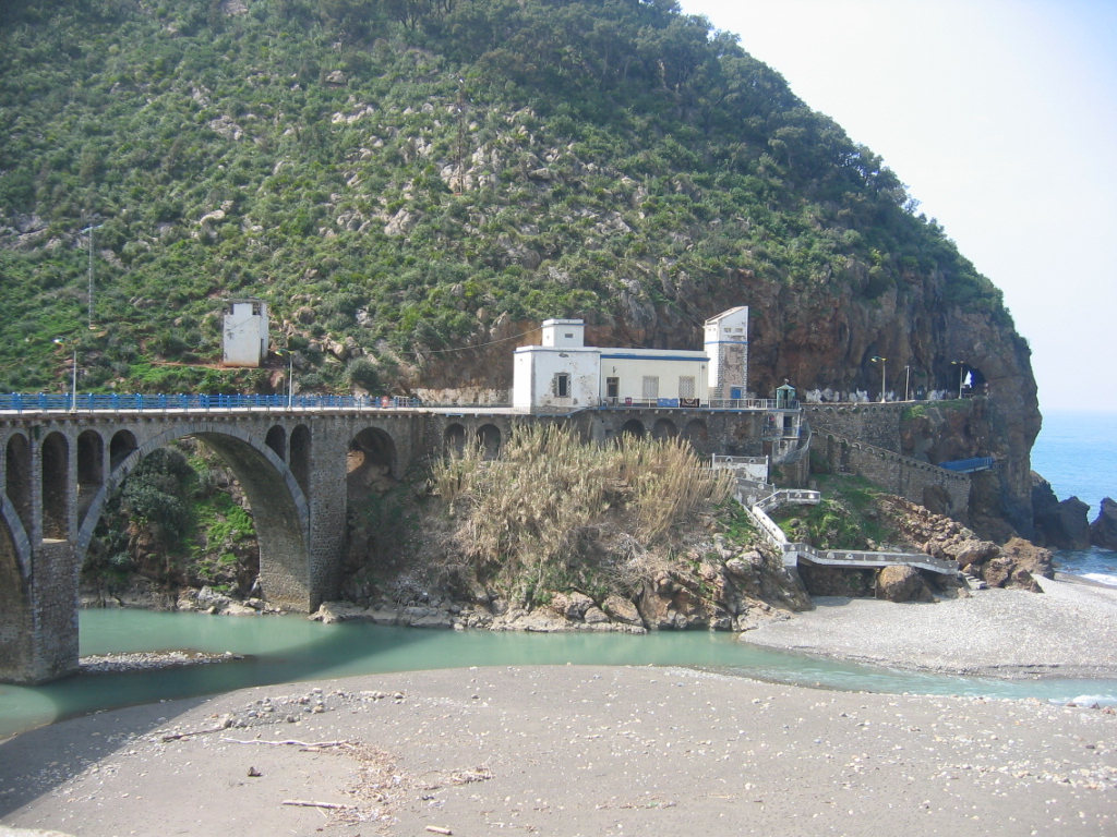 Les Grottes Merveilleuses Jijel Tourisme Plage Les Grottes