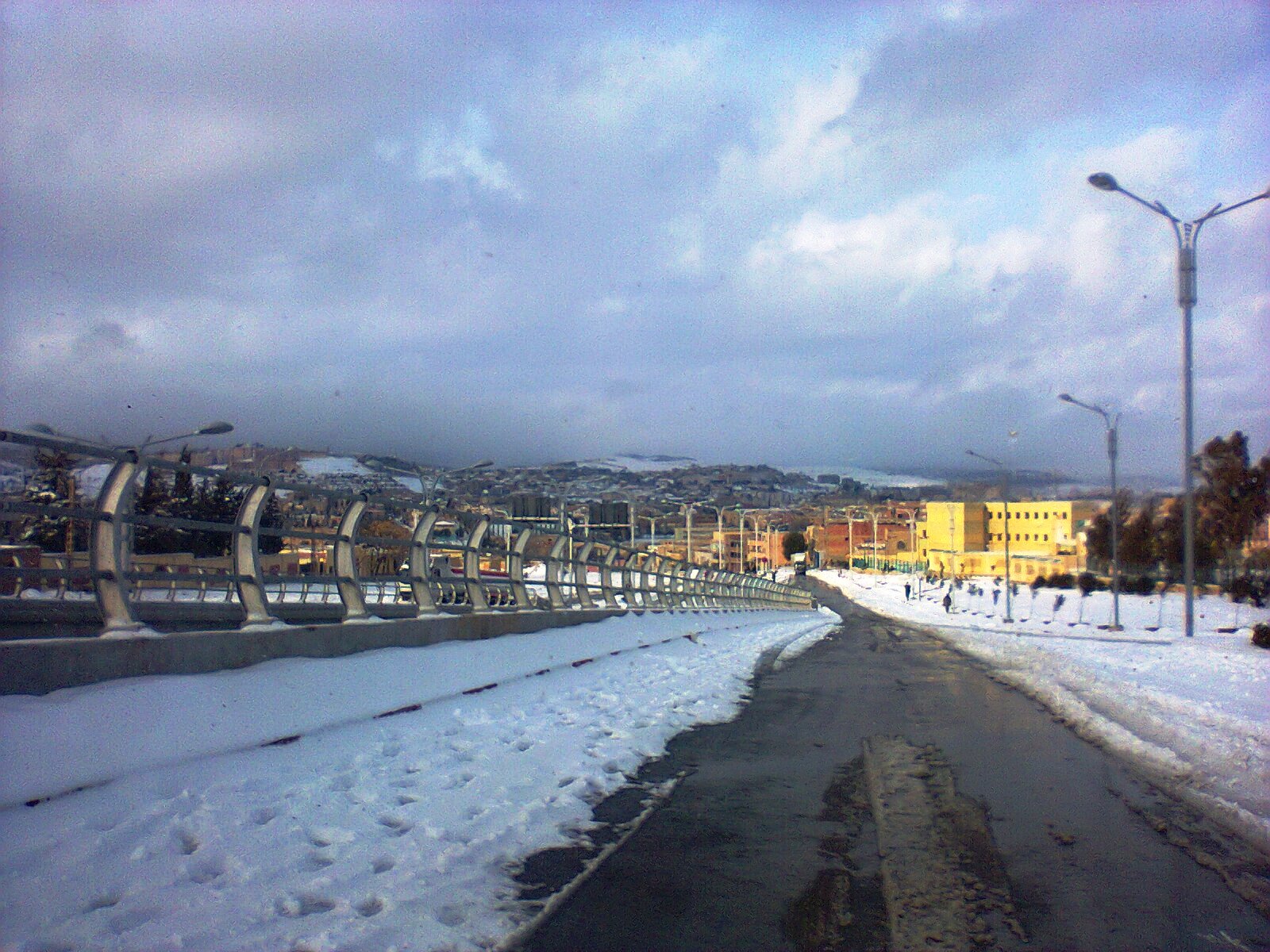 TIARET SOUS LA NEIGE