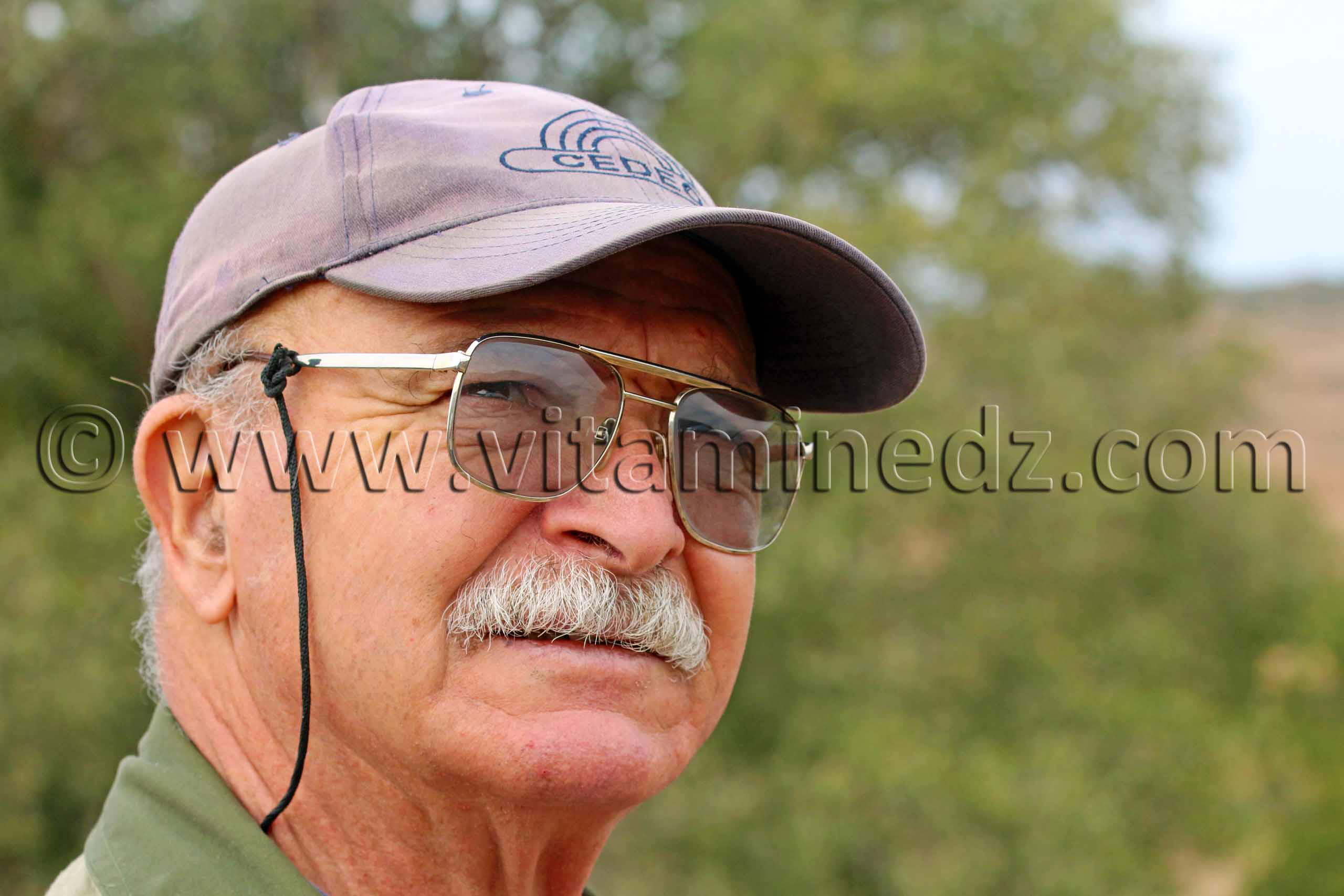 Monsieur Kazi Tani Omar, Ancien professeur de Sciences naturelles à Tlemcen et spécialiste en géologie et botanique