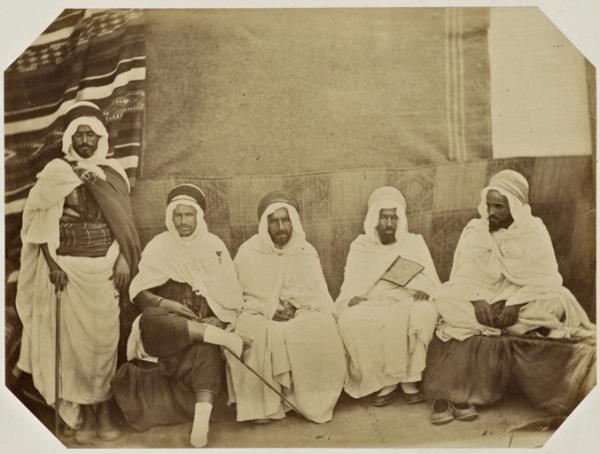 Ben Médine, chaouch, Beghafor, bach-chaouch, El Hadj Boualem cheik des Surala, Ben Doualy, agha des Gharraba, El Hadj Ali son kalifat. (Photo rare)