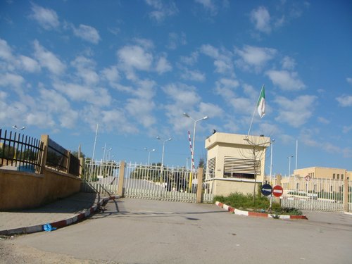 Entrée de la Faculté d?Ingénierie de Sidi Belabbes