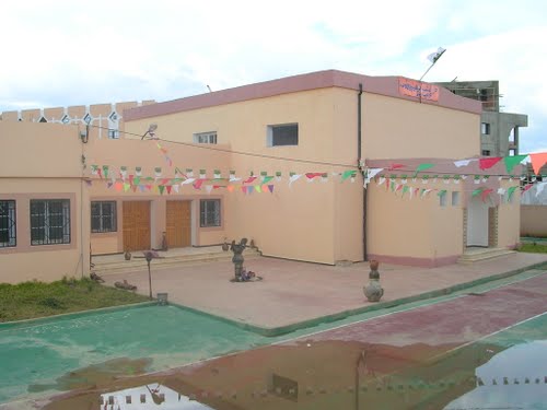 Maison de jeunes dans la commune d'Héliopolis