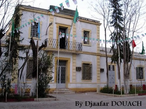 Siège de la Mairie de Bouguirate (Wilaya de Mostaganem ...